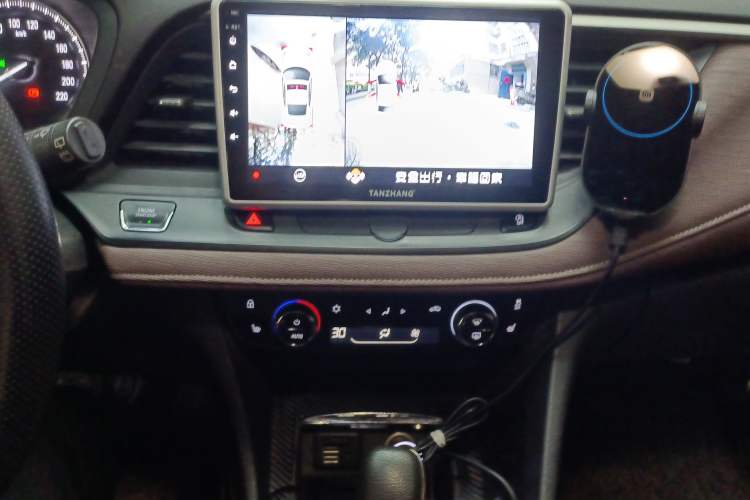 Used Buick GL6 2018 18T 6-Seater Prestige Model