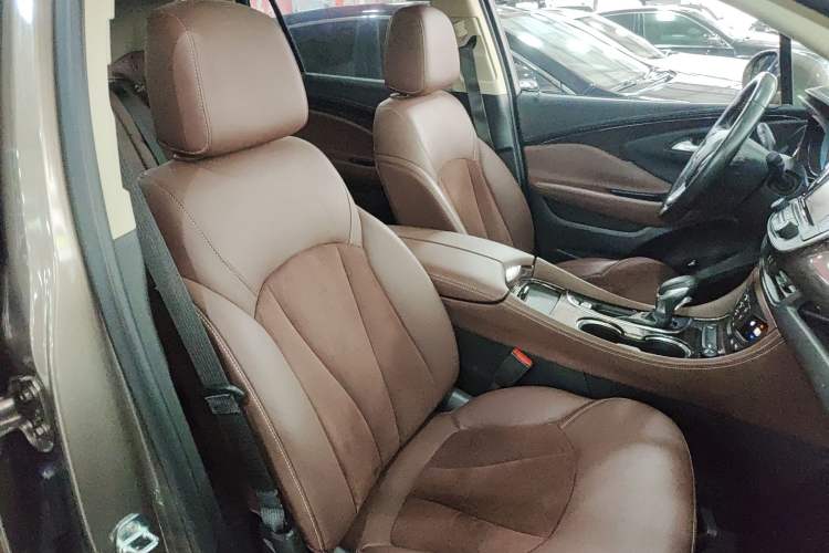 Used Buick Envision 2017 28T Four-Wheel Drive Elite Model