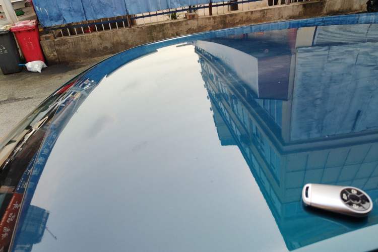 Used ORA Good Cat 2023 401 km Standard Range Luxury Version Lithium Iron Phosphate Roof