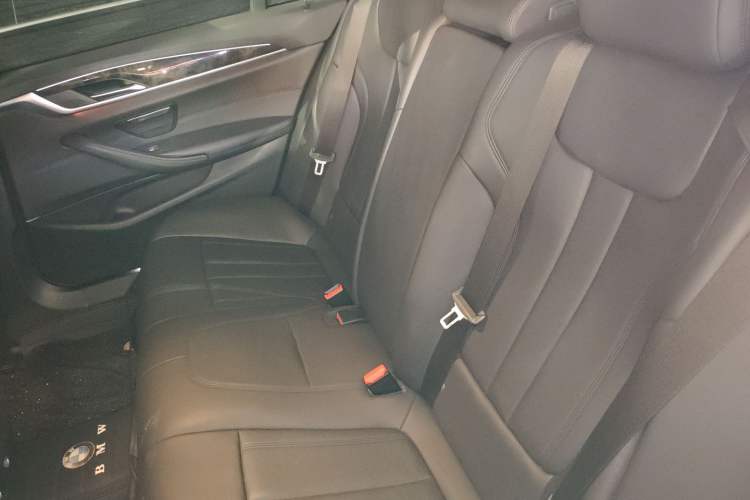 Used BMW 5 Series 2018 525Li M Sport Package
