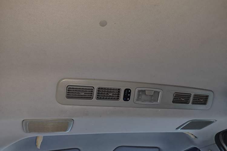 Used Wuling Zhengcheng 2015 1.5L Comfort L3C