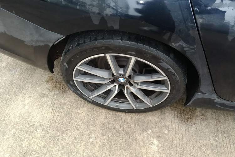 Used BMW 3 Series 2021 320Li M Sport Package Right Rear Wheel Hub