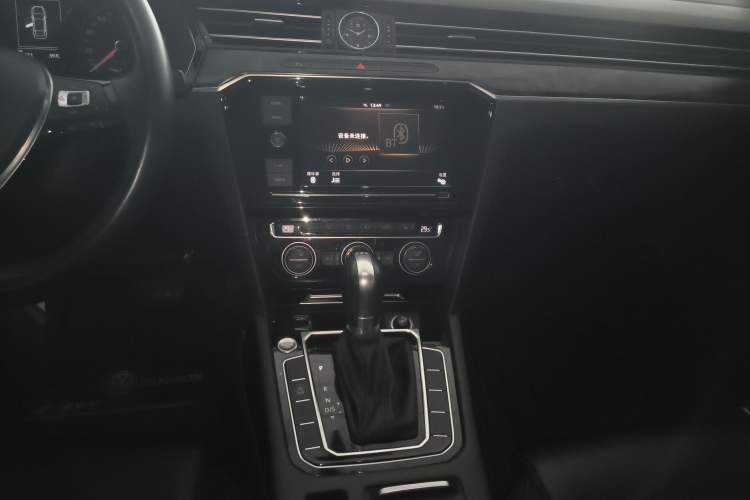 Used Volkswagen Magotan 2019 330TSI DSG Luxury Model China V Standard