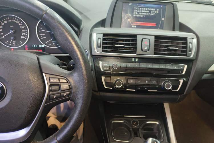 Used BMW 1 Series (Import) 2015 118i Leading Model