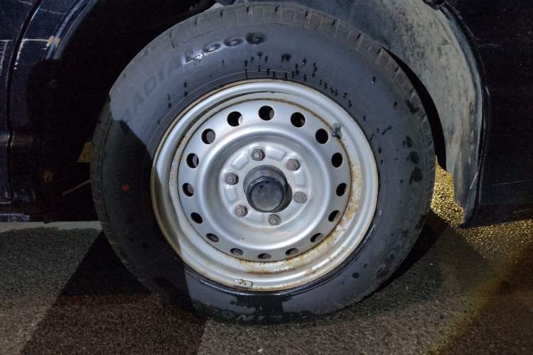 Used Jinbei Express 2018 2.0L Comfort Version V19
