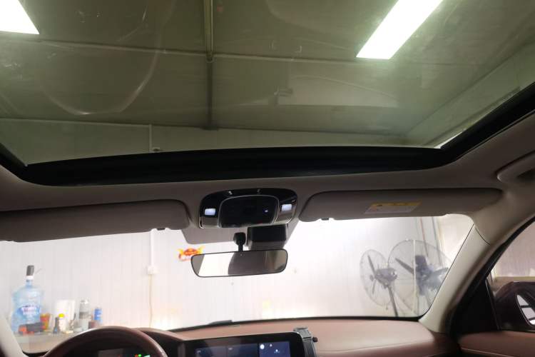 Used Hyundai Mistra 2021 1.8L CVT LUX Premium Edition
