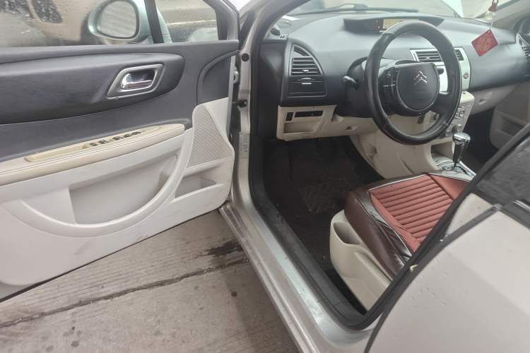 Used Citroen C-Quatre 2011 Sedan 1.6L Automatic Fashion Edition Driver Seat