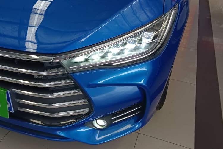 Used BYD Song MAX 2017 1.5T Automatic Smart Connect Elite 7-Seater