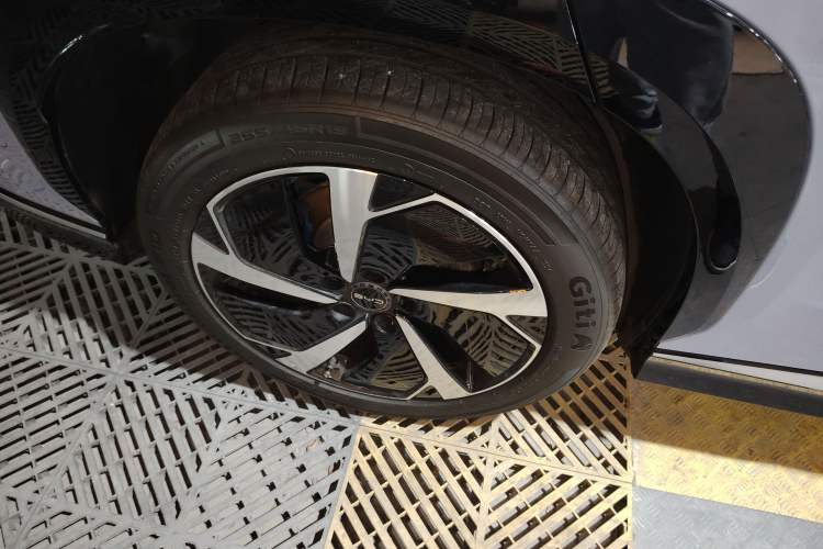 Used BYD Sealion 07 EV 2024 610 Long-Range Version
