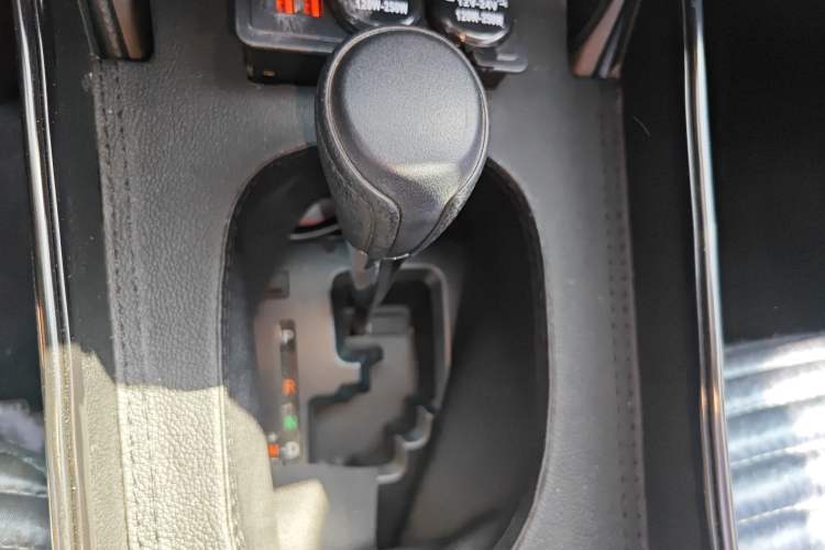 Used Toyota YARiS L Zhi Xuan 2022 1.5L CVT Leading PLUS Edition