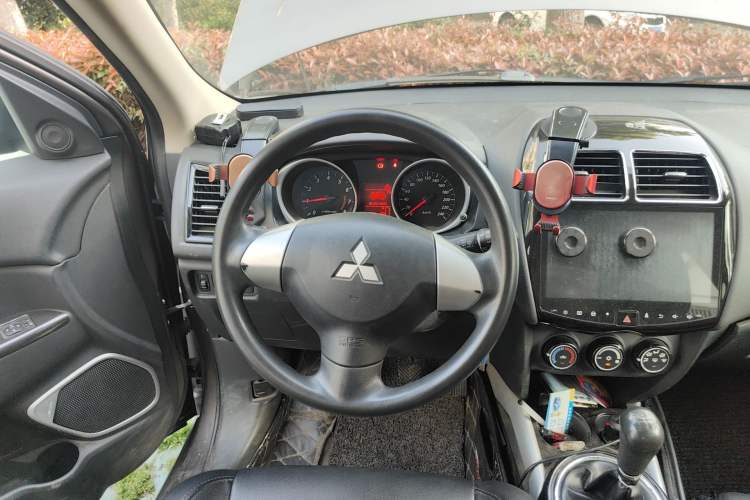 Used Mitsubishi ASX 2018 1.6L Manual Two-Wheel Drive Dynamic Edition
