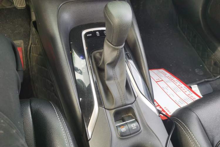 Used Toyota Levin 2019 185T CVT Sport Edition China VI Standard Gear Lever