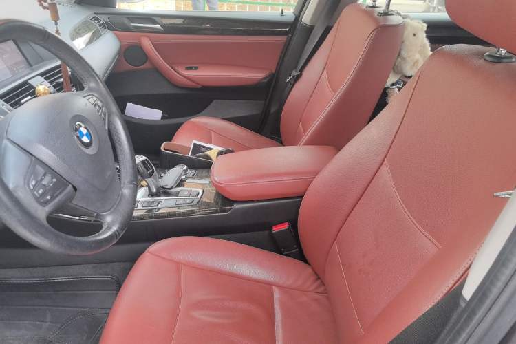 Used BMW X3 2013 Facelifted xDrive20i Luxury Edition
