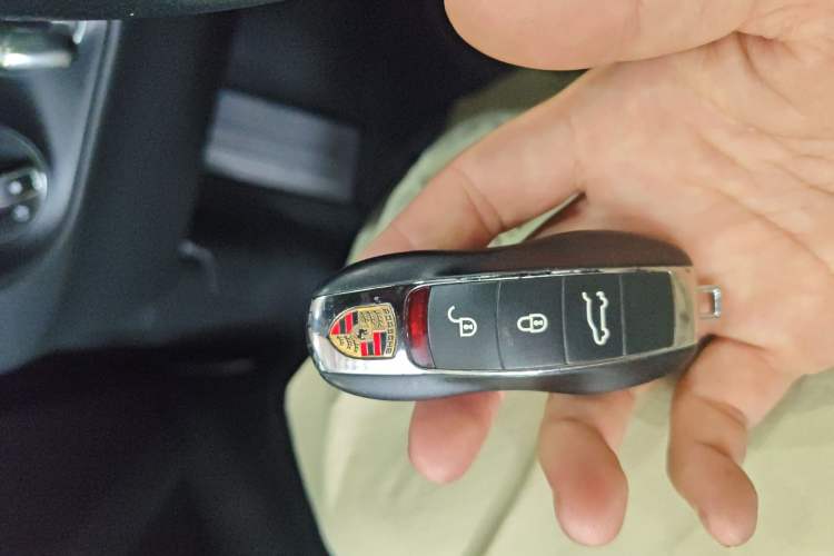 Used Porsche Macan 2014 Macan S 3.0T Vehicle Key