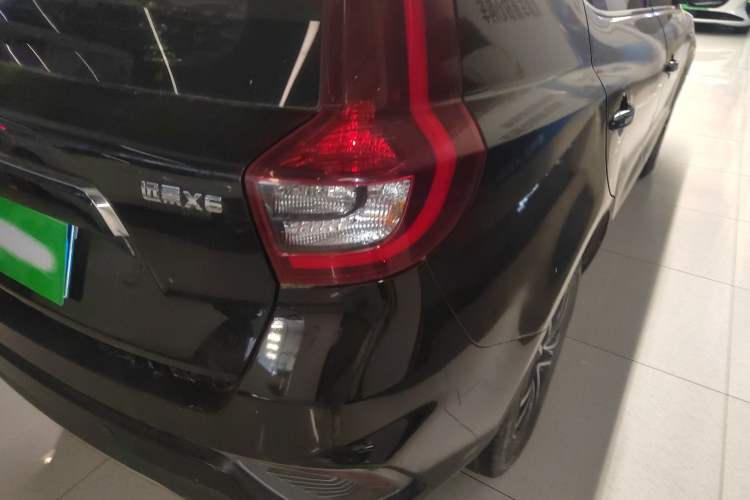 Used Geely Auto Vision X6 2019 1.4T CVT 4G Connected Luxury Version China VI Standard