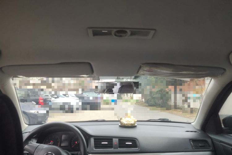 Used Volkswagen Lavida 2013 Revised Classic 1.6L Automatic Fashion Edition