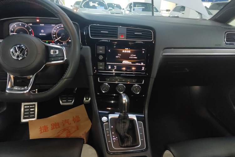 Used Volkswagen Golf 2019 280TSI DSG R-Line China VI Standard
