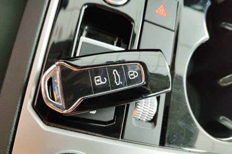 Used Volkswagen Touareg 2021 2.0 TSI Ruiyi Edition Vehicle Key