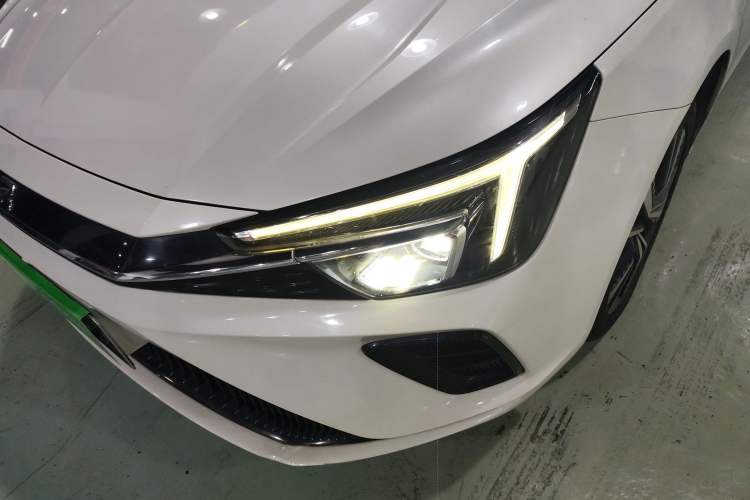 Used Rising ER6 2020 620 km Smart Edition
