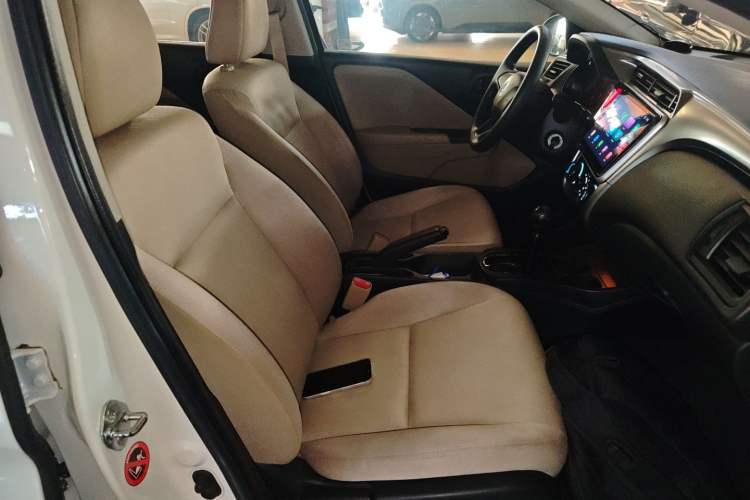 Used Honda City 2015 1.5L CVT Comfort Version Right Front Seat