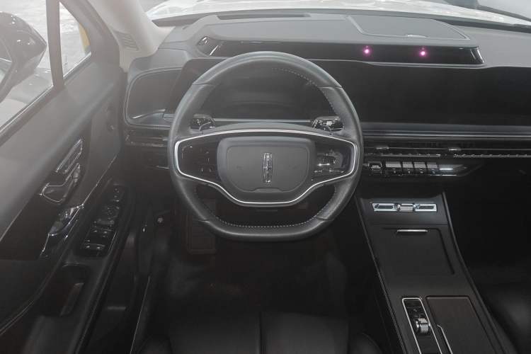 Used Lincoln Corsair 2024 2.0T Four-Wheel Drive Prestige Edition Steering Wheel