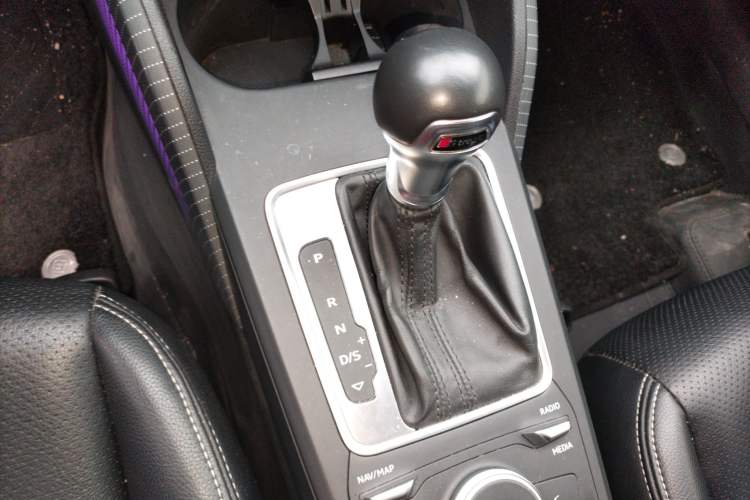 Used Audi Q2L 2018 35 TFSI Launch Exclusive Edition China V