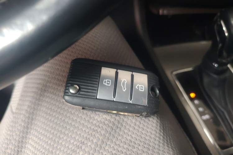 Used Roewe i6 2018 20T Automatic Internet Smart Edition
