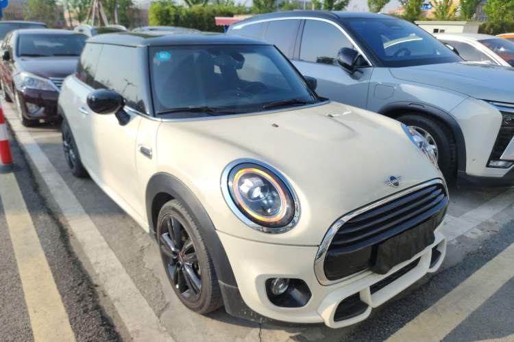 Used MINI 2019 1.5T COOPER Racing Driver
