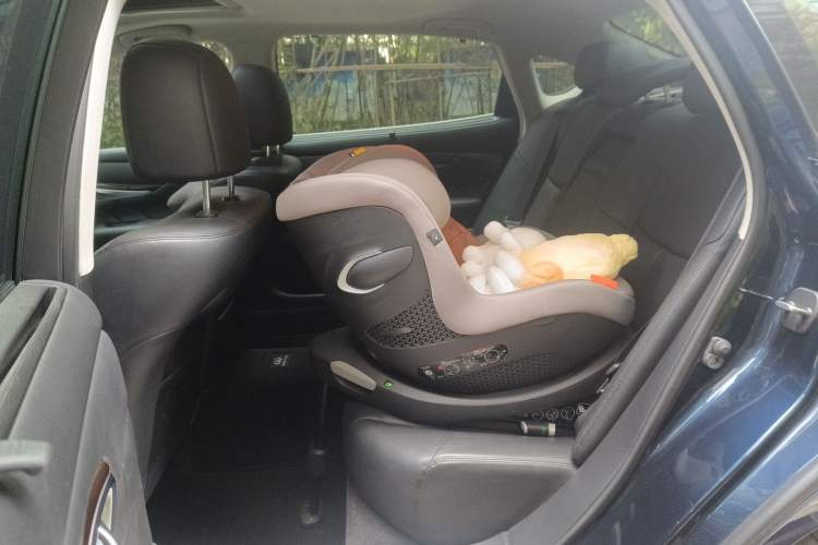 Used Infiniti Q70 2019 Q70L 2.0T Elite Plus Version
