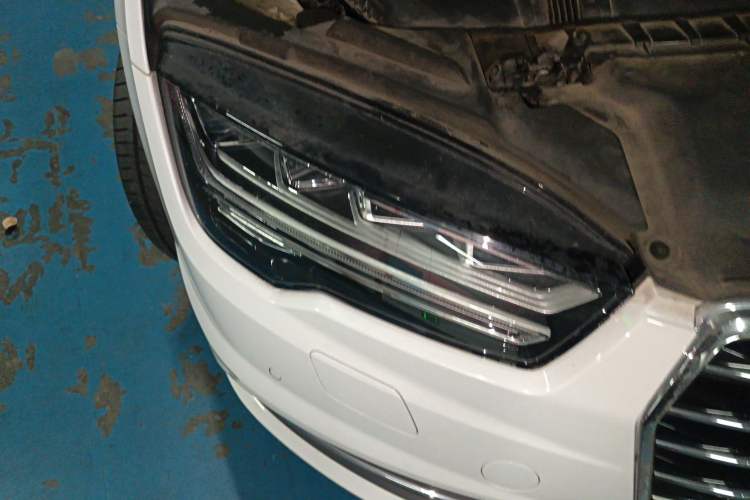 Used Audi A7 2017 35 TFSI Fashion Model Right Front Headlight