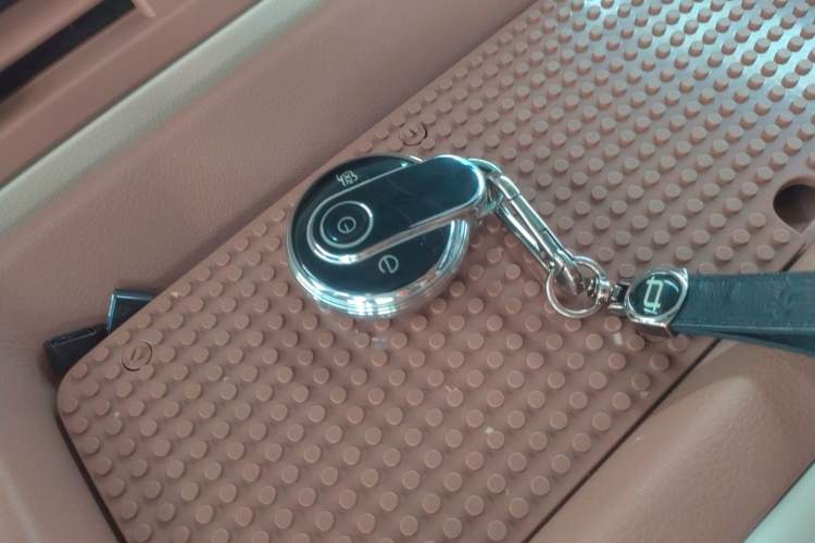 Used Bestune Pony 2026 222km Colorful Horse
