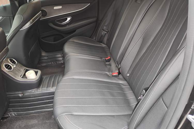 Used Mercedes-Benz E-Class 2023 Facelift E 260 L