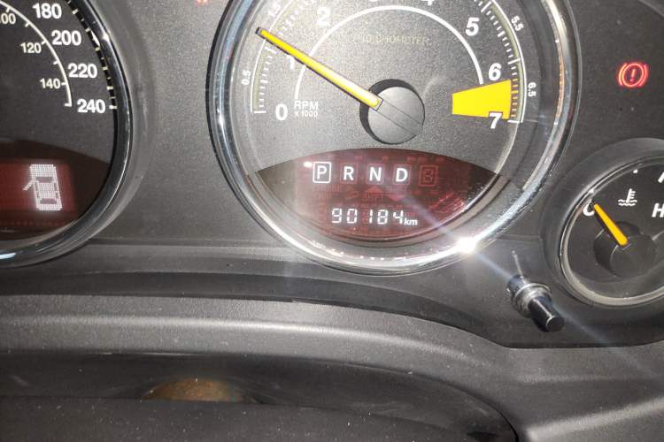 Used Jeep Compass 2014 Revised Version 2.0L Two-Wheel Drive Elite Edition Odometer Close Up