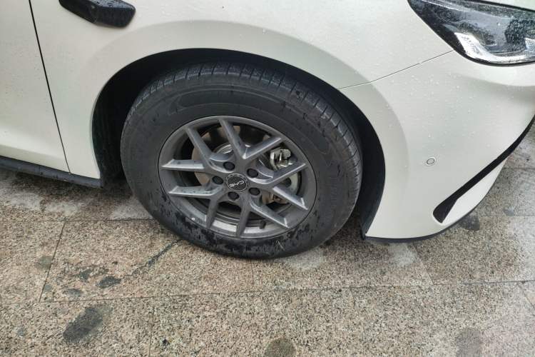 Used BYD Seal 06 New Energy 2025 DM-i Smart Drive 80KM Luxury Model