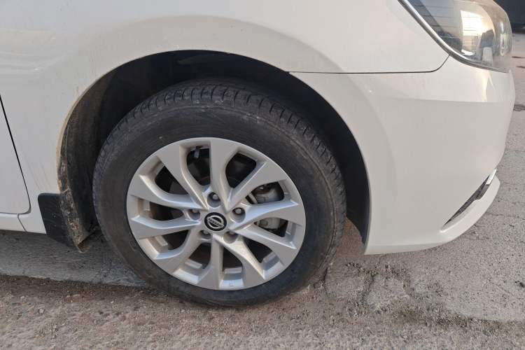 Used Nissan Sylphy 2019 1.6XV CVT Smart Connect Luxury Edition China VI Standard