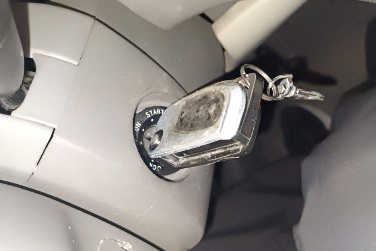 Used Chevrolet Sail 2010 Sedan 1.2L Manual Fashion Edition