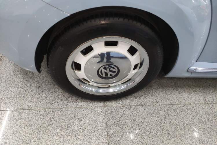 Used Volkswagen Beetle 2014 1.2TSI Comfort Model Right Rear Wheel Hub