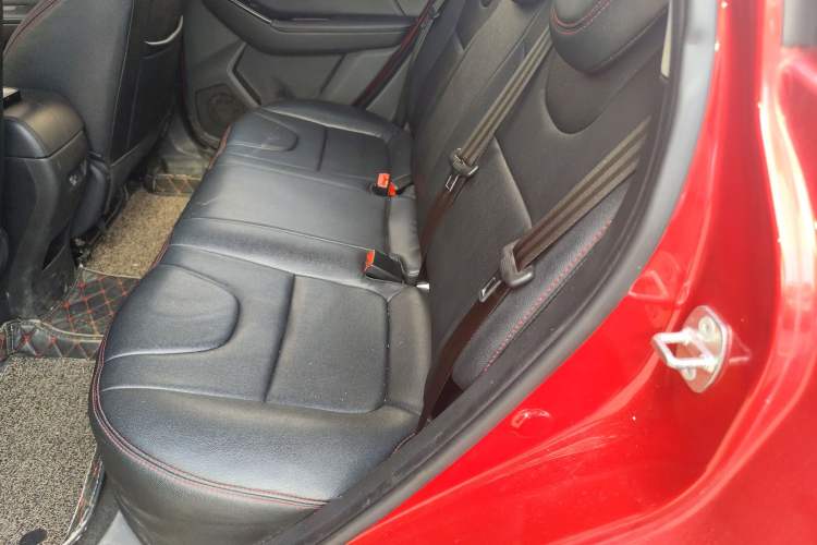 Used BAIC Beijing X3 2019 1.5L Manual Glory Edition
