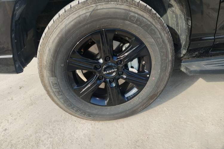 Used Haval H5 2025 2.0T Automatic All-Wheel Drive Navigation Version Diesel
