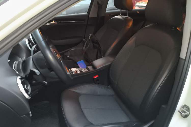 Used Audi A3 2020 Limousine 35 TFSI Fashion Edition China V Emission Standard