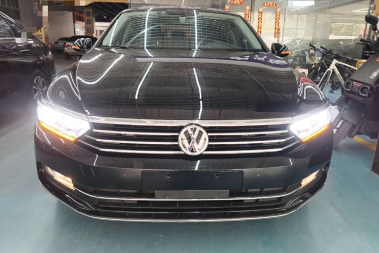 Used Volkswagen Magotan 2019 330TSI DSG Luxury Version China VI Standard
