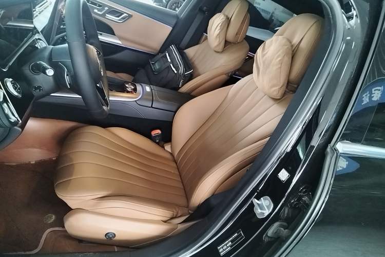 Used Mercedes-Benz E-Class 2024 E 300 L Luxury Model Left Front Seat