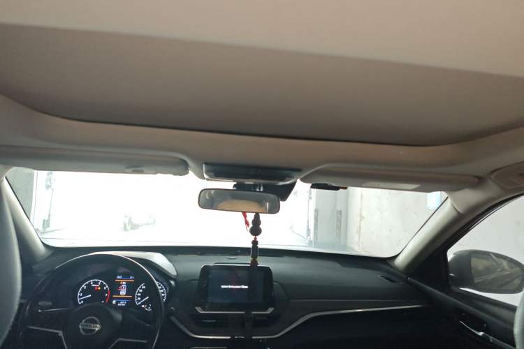 Used Nissan Teana 2021 2.0L XL Comfort Edition Headliner