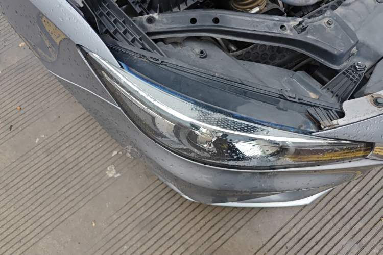 Used MG 6 2019 20T Automatic Sport Edition Right Front Headlight
