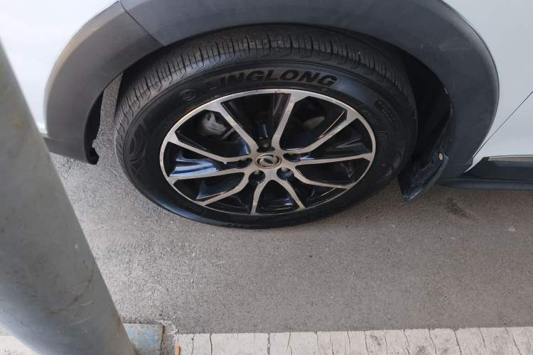 Used FORTHING SX6 2016 1.6L CVT Luxury Model Left Front Wheel Hub