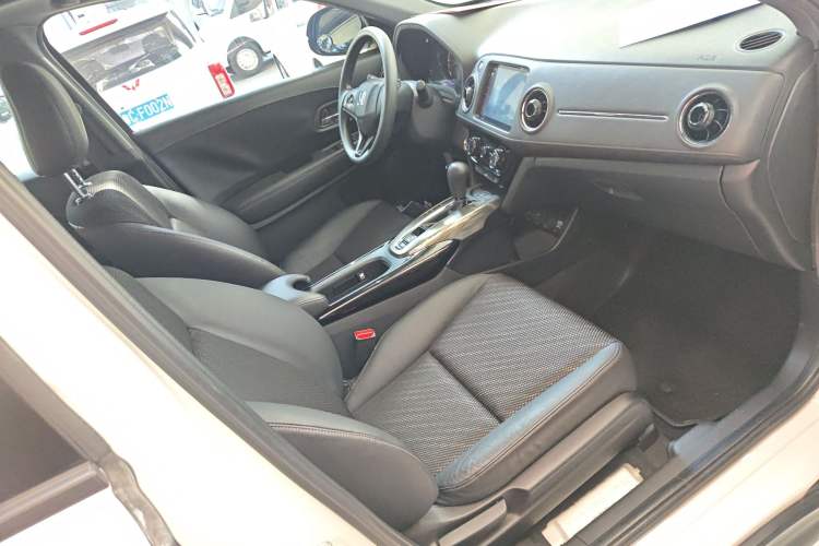 Used Honda XR-V 2017 1.8L EXi CVT Comfort Version