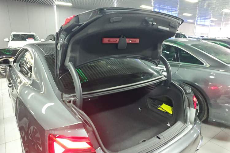 Used Audi A5 2021 Coupe 40 TFSI Fashionable and Dynamic Model
