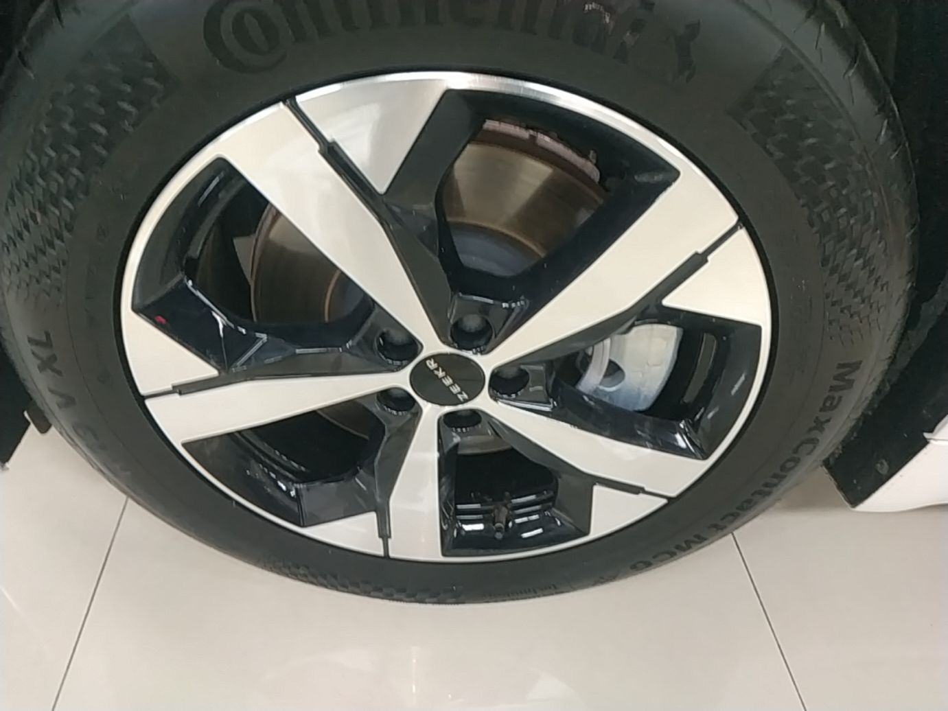 Zeekr 001 2023 WE Edition 100 kWh — снимка 10