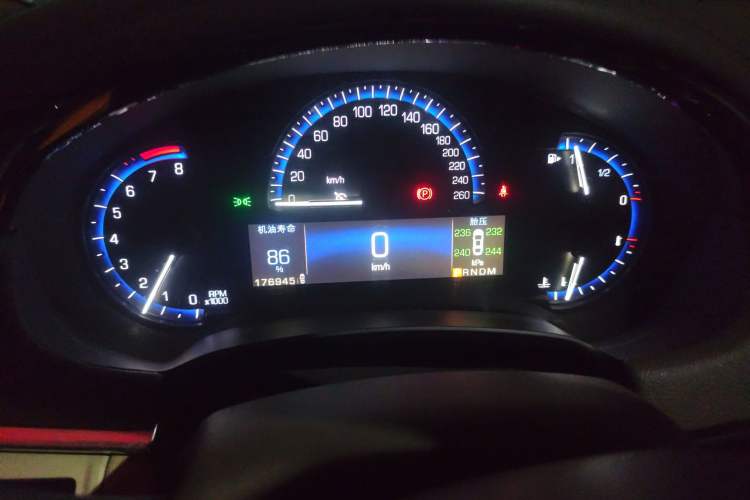 Used Cadillac XTS 2014 28T Comfort Version