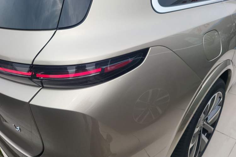 Used Li Auto L9 2022 Max model